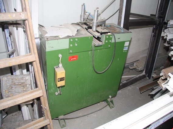 Used TC-016 Saw for strips at windows for Sale (Auction Premium) | NetBid Industrial Auctions